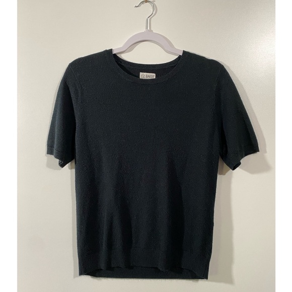 Vintage Liz Baker Short Sleeve Sweater in Black Size Large - Picture 2 of 8